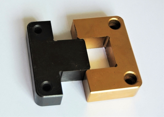 TiN Square Mold Interlocks, de Vormdelen van de Oxyde Zwarte Spitse Koppeling