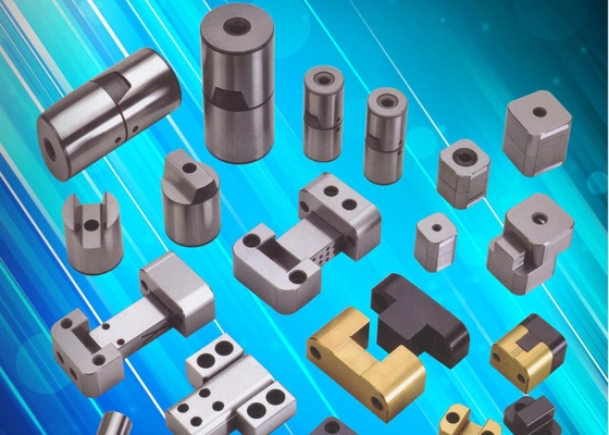 S136 Spitse de Vorm van Slotpin high frequency plastic injection Plaatsbepalingseenheid