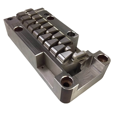 S136 CNC van het de Delenedele metaal EDM van de Draaibankmachine Holte van de de Vormkern de Boor